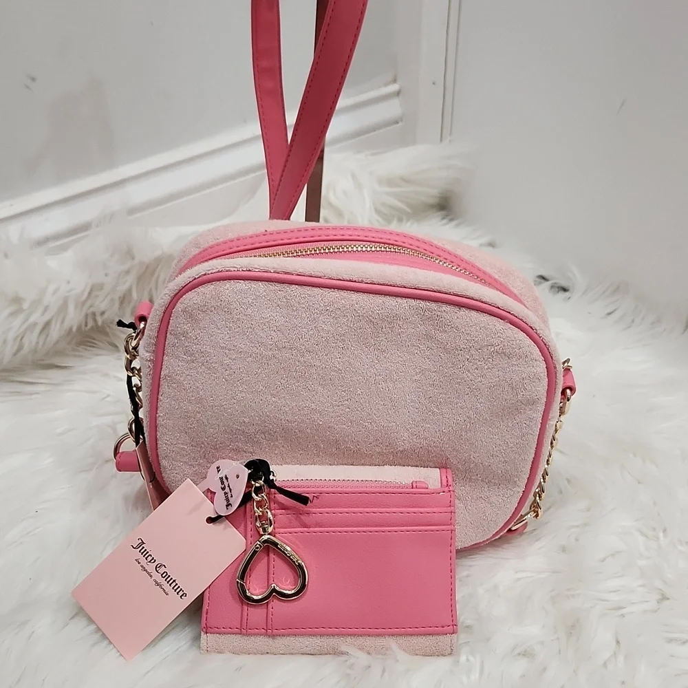 💕🔹️Juicy Couture🔹️ Wingin It Camera Pink Diamond Crossbody Bag +Wallet Set